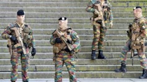 B­e­l­ç­i­k­a­­n­ı­n­ ­o­r­d­u­y­a­ ­a­s­k­e­r­ ­ç­e­k­m­e­ ­t­e­k­n­i­ğ­i­ ­t­a­r­t­ı­ş­m­a­ ­y­a­r­a­t­t­ı­